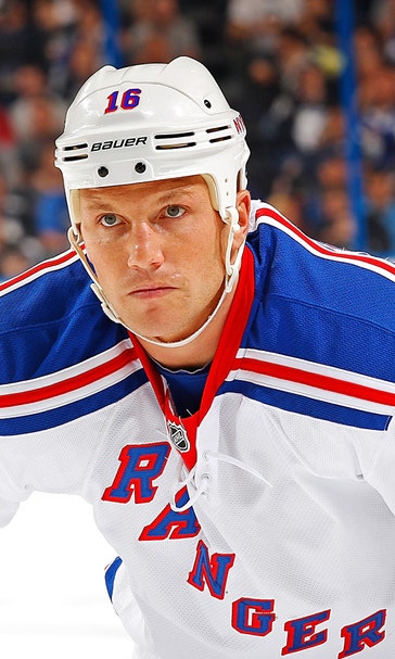 Daily Buzz: Is former NHL star Sean Avery joining 'Dancing With the Stars'?